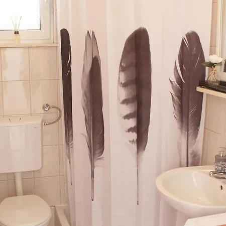 Lovro - One Bedroom With Terrace And Sea View 2 *